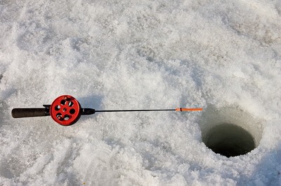 ice fishing reel and hole