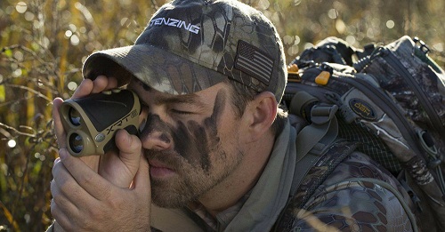 hunter using laser rangefinder