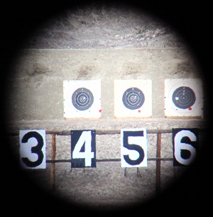 spotting scope magnification and range