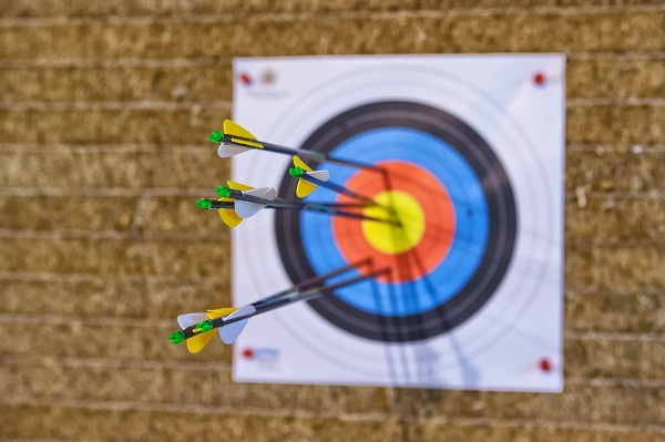 arrows on target