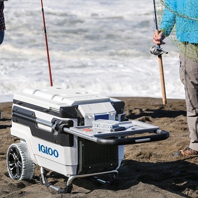 Igloo marine used by anglers