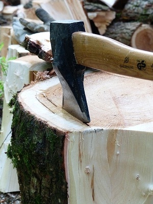 Felling Axe chopping a log