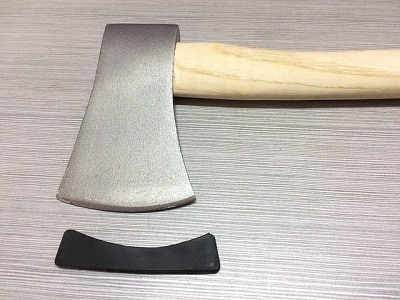 Axe blade with cover