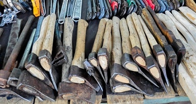 Various kinds of axe on display
