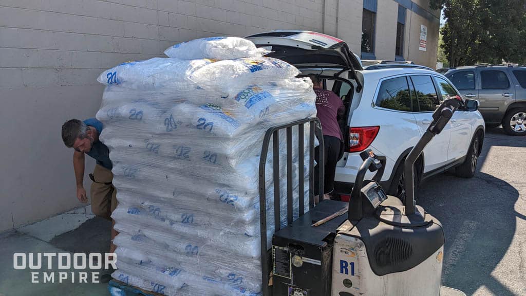 Pallet of ice in 20 pound bags