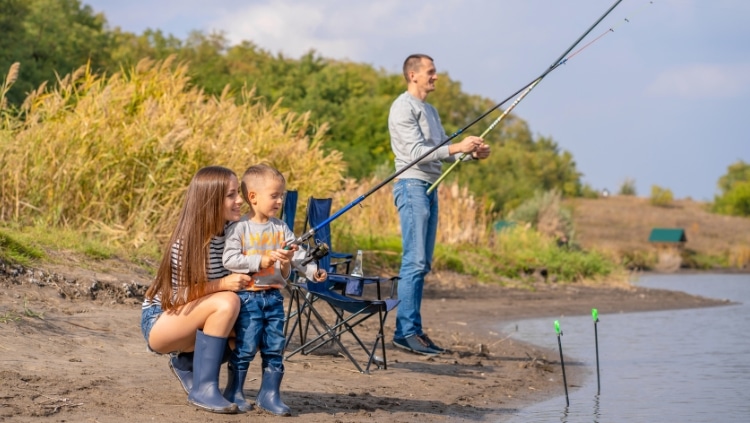 Family fishing