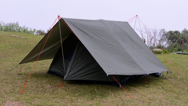 polyester tent with rain fly